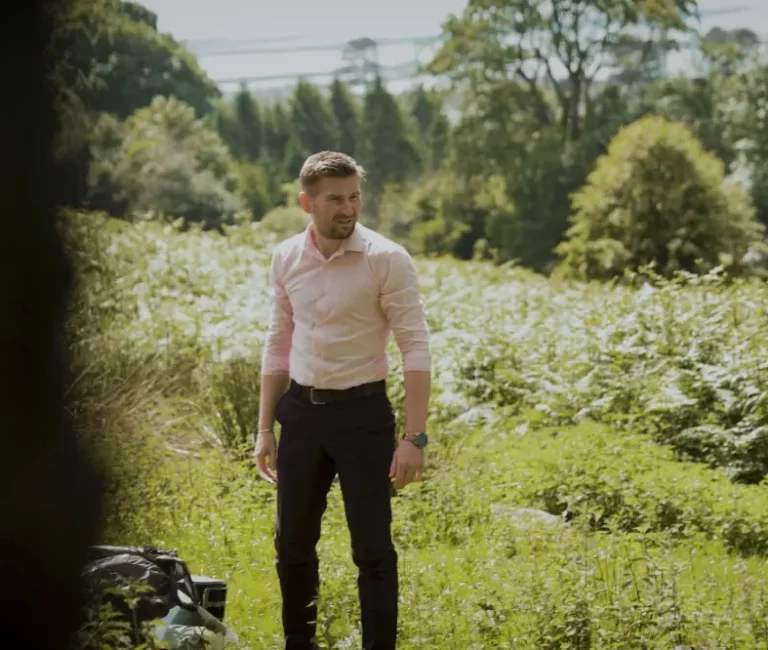 Màthair (Gary J Hewitt)